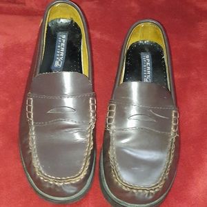 Boys moccasins